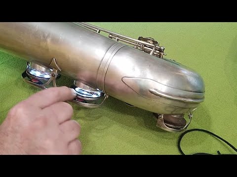 Видео: Ремонт Саксофона.Как Устранить Не Большой Просвет Между Подушкой И Колодцем