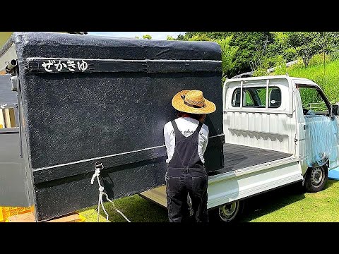 Видео: Загрузите кемпинговую оболочку на платформу легкого грузовика самостоятельно.　Легкий кемпер Yukikaze