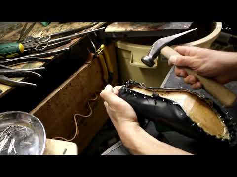 Видео: ИЗЯЩНЫЕ ТУФЛИ РУЧНОЙ РАБОТЫ ОТ ДЕМКИН. HANDMADE HIGH HEEL SHOES BY DEMKIN