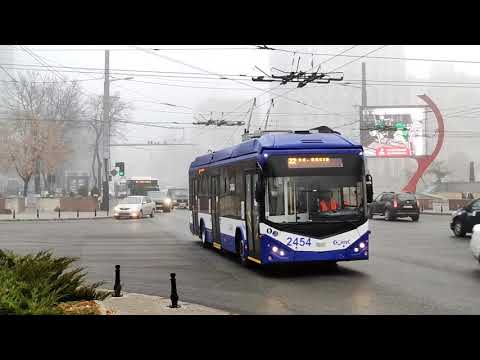 Видео: Троллейбус в тумане | Кишинёв │ Chisinau trolleybuses – work in the fog │ Troleibuzele din Chișinău