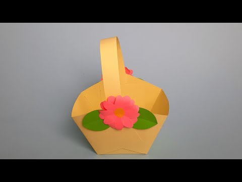 Видео: Как сделать корзинку из бумаги / Корзинка из бумаги / Поделки из бумаги