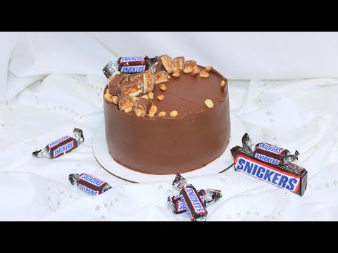 Видео: Медовик «SNICKERS» / СУПЕР!/ м’яка нуга, карамель і арахіс, медові шоколадні коржі та вершковий крем