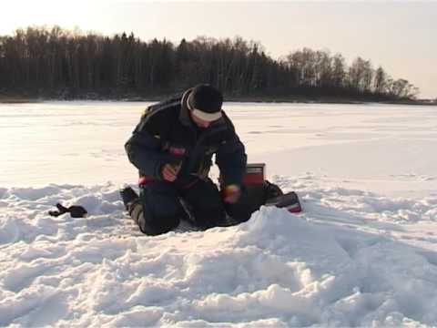 Видео: По клевым местам. Зимняя рыбалка на Иваньковском водохранилище