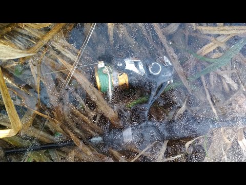 Видео: Ловля ЩУКИ на СПИННИНГ в холодное время года
