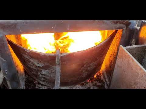 Видео: Новая теплица 42×10м и новая печь.