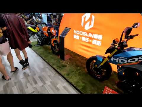 Видео: Мотоциклы HOOSUN Выставка CIMA MOTOR Часть 16