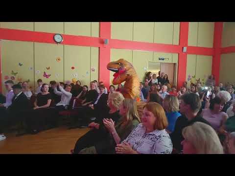 Видео: Последний звонок 2024 в гимназии 587