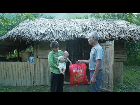 Видео: Добрый человек помог матери-одиночке обрести новую жизнь и новое будущее в заброшенном доме.