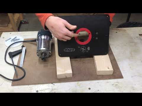 Видео: Установка подъемного стола фрезера Kreg