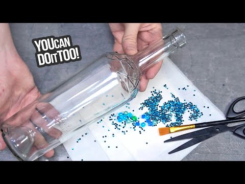 Видео: Я взяла бутылку, салфетки, стразы и создала настоящий шедевр! У вас тоже получится!