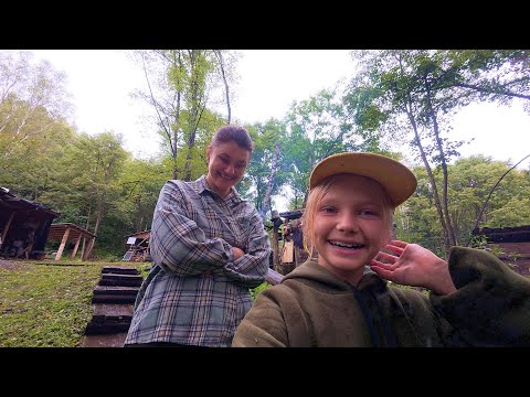 Видео: САМЫЕ ЛЮБИМЫЕ И РОДНЫЕ СО МНОЙ В ТАЙГЕ НА НЕСКОЛЬКО ДНЕЙ