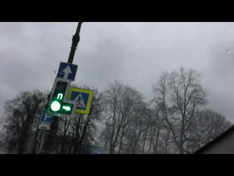 Видео: Как расположены Светофоры перед Перекрестками и Пешеходными Переходами.
