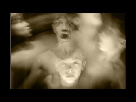 Видео: Правила посещения кладбища. Чем опасен погост.