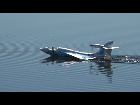 Видео: Гидросамолет Eachine Ripple ... Летний тест