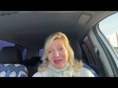 Видео: Моток пряжи, спицы и чашка чая/ Поболтаем, повяжем 🧶