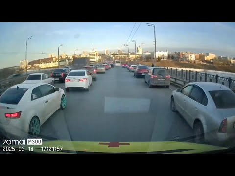 Видео: Один день из жизни водителя скорой помощи. Шлагбаум