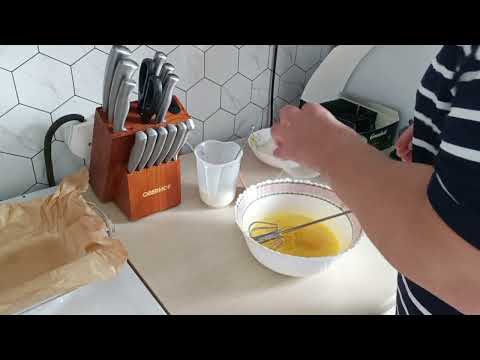 Видео: Отдыхаю от работы/Испекла пирог,вкуснющий,и торта не надо.Жизнь на пенсии 🤗