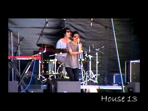 Видео: Земфира - Антананариву (Maxidrom 2011)