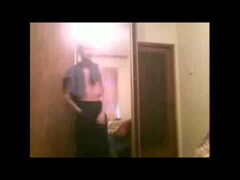 Видео: Иван Гамаз учит самообороне. Урок Самообороны