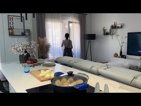 Видео: 8 лучших советов по уборке, которые улучшили мою жизнь / Мотивационное видео