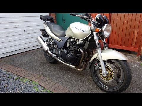 Видео: Kawasaki ZR-7 Первый взгляд.