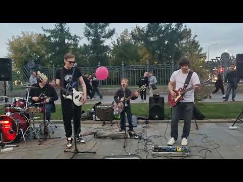 Видео: Лев и группа "Далее" г. Москва - Группа крови (№36)