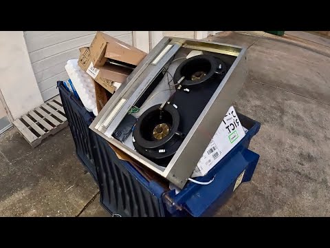 Видео: Копание в мусорных баках: «Продолжайте копать ради истины»