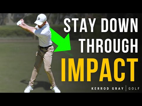 Видео: Как удержаться на месте при ударе в гольфе