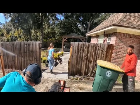 Видео: В США ЖЕНЩИНЫ пашут с мужьями.