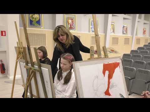 Видео: "Стилизация декоративного натюрморта"