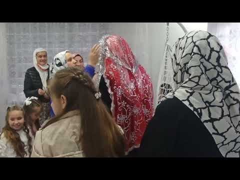 Видео: Рибновската сватба на Кимиле Кичукова и Ахмед Авдик
