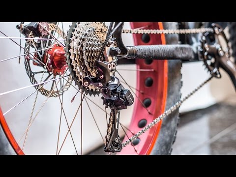 Видео: Установка на фэтбайк трансмиссии 1x11 - Shimano XT M8000, Garbaruk NW 28T, KMC