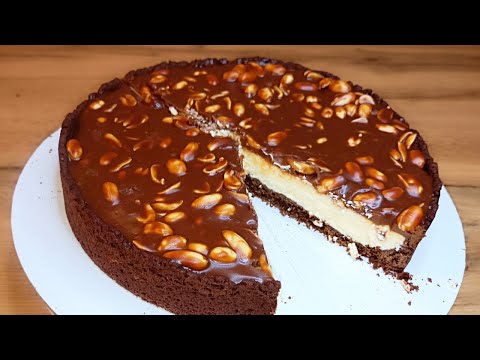 Видео: ПИРОГ СНИКЕРС! БЕСПЛАТНЫЙ МАСТЕР-КЛАСС! Шоколадно-творожный пирог🔥🔥🔥