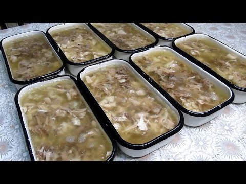 Видео: Вкусный домашний холодец. Как правильно сварить прозрачный, насыщенный, вкусный. Есть тонкости!