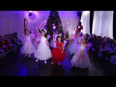 Видео: "Танец Фей" на новогоднем празднике