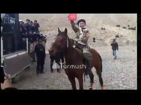 Видео: Баткендик кыз аламан улак тартышты тай утуп алды