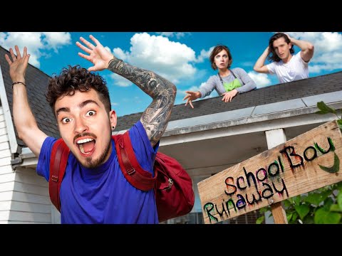 Видео: СБЕЖАЛ ЧЕРЕЗ КРЫШУ ОТ ЗЛЫХ РОДИТЕЛЕЙ В SCHOOLBOY RUNAWAY В МАЙНКРАФТ!