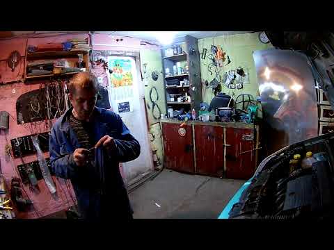 Видео: Ford Fusion 2006 бензин 1.4 горит индикатор зарядки акб поиск и устранение неисправности