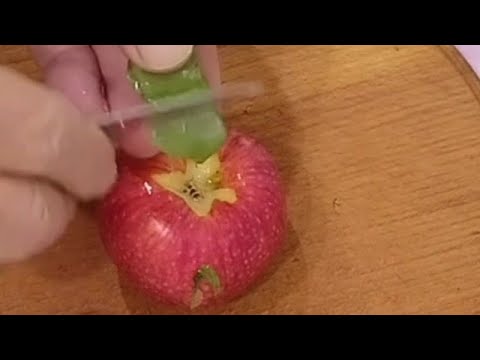 Видео: Выращивание яблони из яблока.