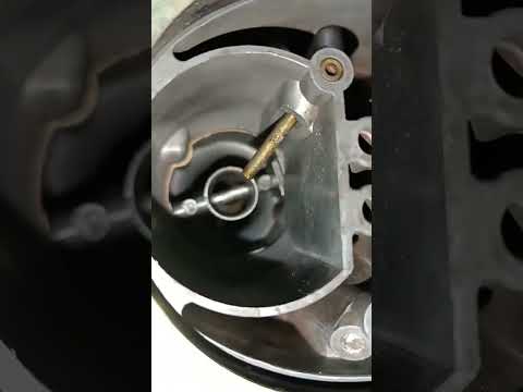 Видео: Установка Solex на HONDA CIVIC 1,3