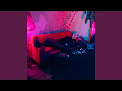 Видео: Целуй меня!