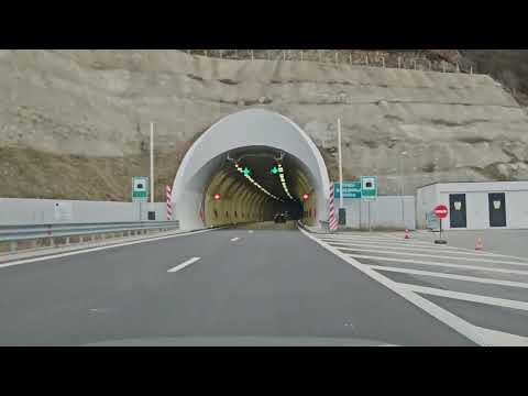 Видео: Тунел "Железница" на АМ Струма, най-дългия пътен тунел в България