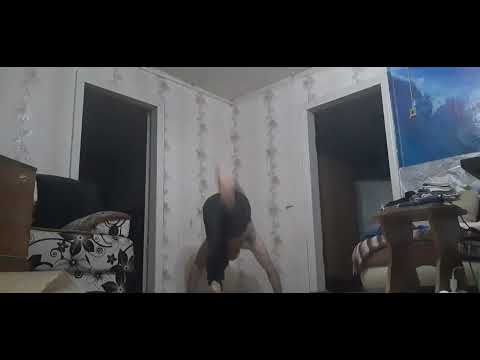 Видео: ПРЕВЬЮ СТОЙКА НА РУКАХ