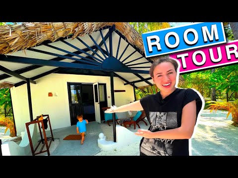 Видео: ДОМИК на МАЛЬДИВАХ ХАУС ТУР - УЖАСНЫЙ ОТЕЛЬ  - Испортили Отдых ! Rihiveli Maldives Resort | Elli Di