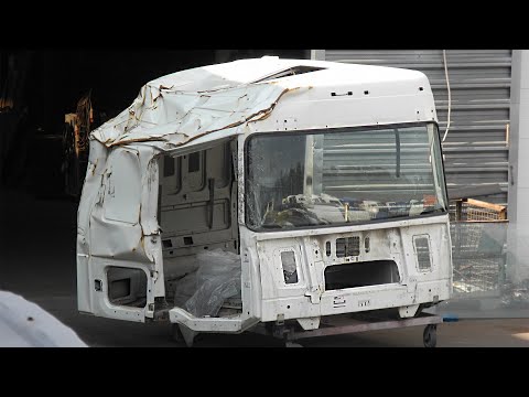 Видео: Ремонт кабины DAF XF105 + розыгрыш / Difficult repair of the DAF XF105 cab + raffle prizes