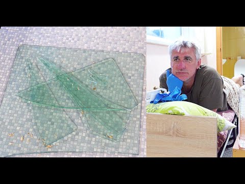 Видео: VLOG Костю увезли в травмпункт