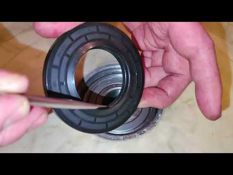 Видео: Замена подшипников стиральной машины HAIER
