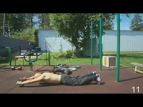 Видео: 101 отжимание у водопада.  Гимнастический ролик в полный рост,  вис на согнутой руке 23 секунды.