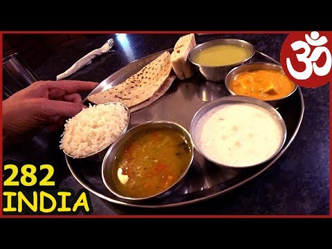 Видео: INDIA Вриндаван. Индийская еда в MVT Уезжаю в Дели. Придорожное кафе