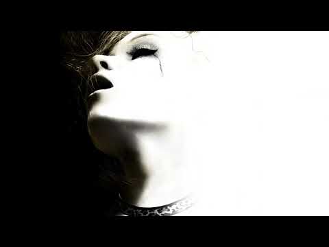 Видео: С моих бледных губ (pop)